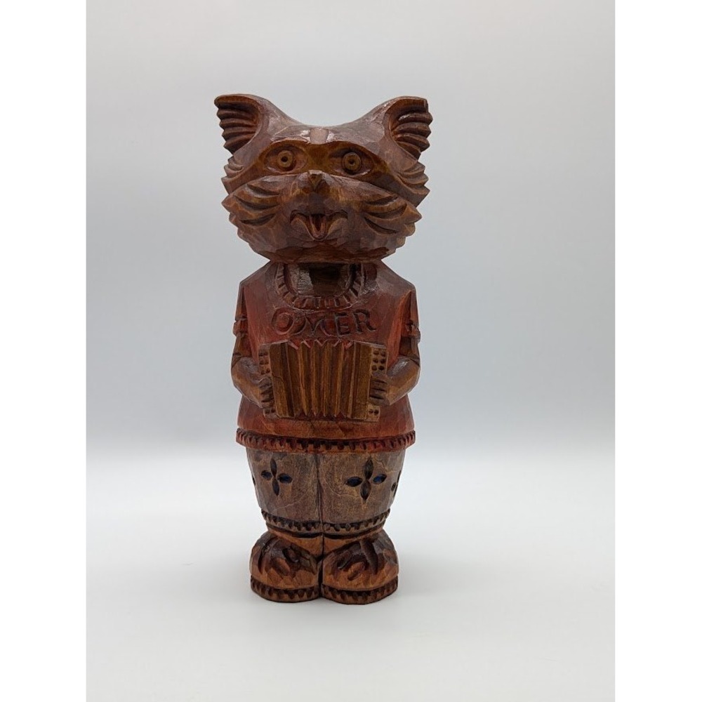 Vtg 90s Odyssey of the Mind Omer Hand Carved Wood Mascot Raccoon Mischief Rare